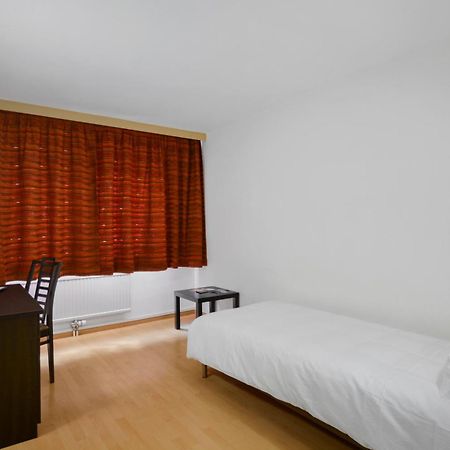 Neuchatel City Hotel ภายนอก รูปภาพ