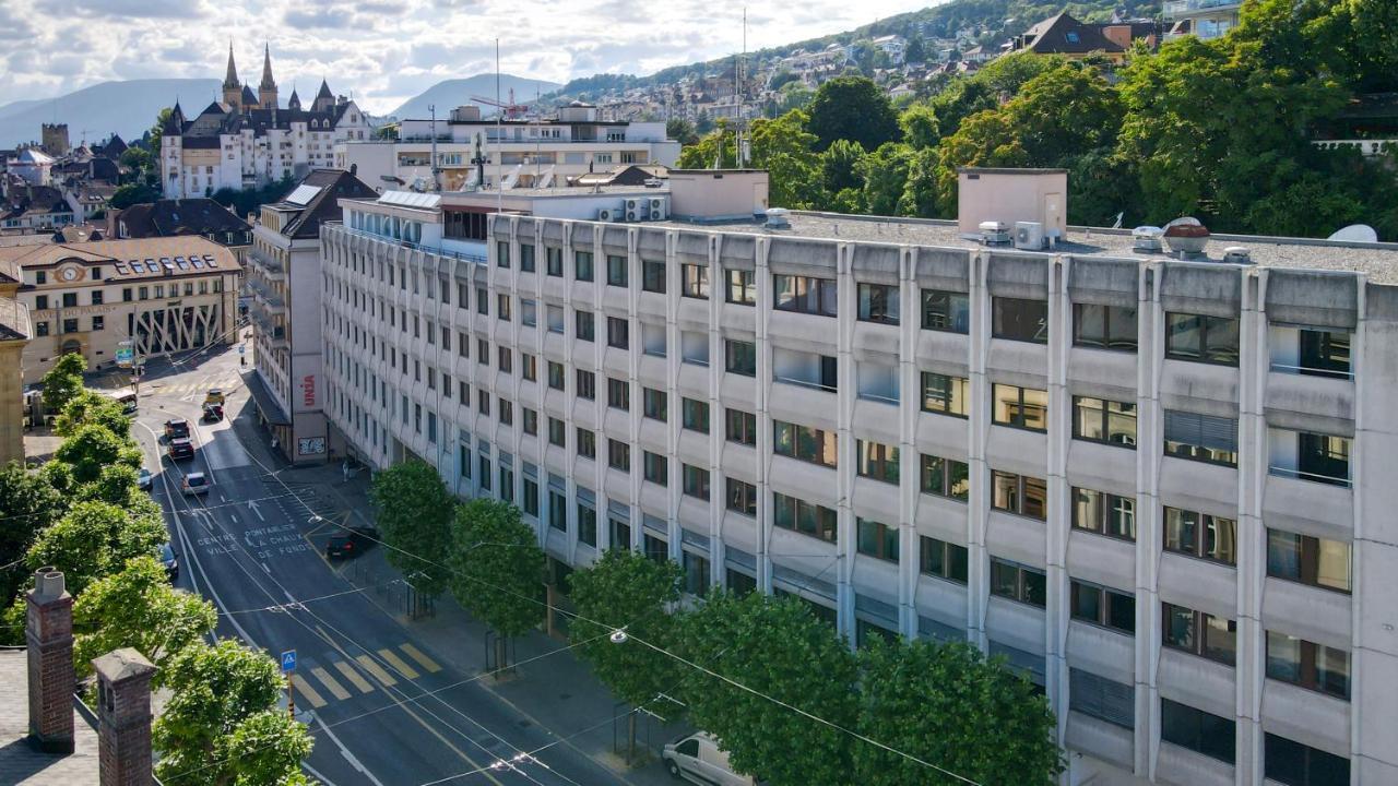 Neuchatel City Hotel ภายนอก รูปภาพ