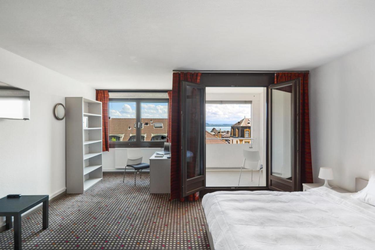 Neuchatel City Hotel ภายนอก รูปภาพ